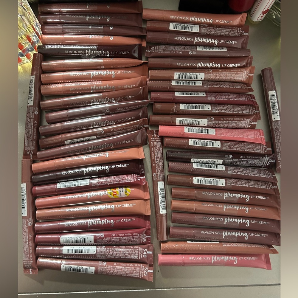 Revlon kiss plumping cremè bundle